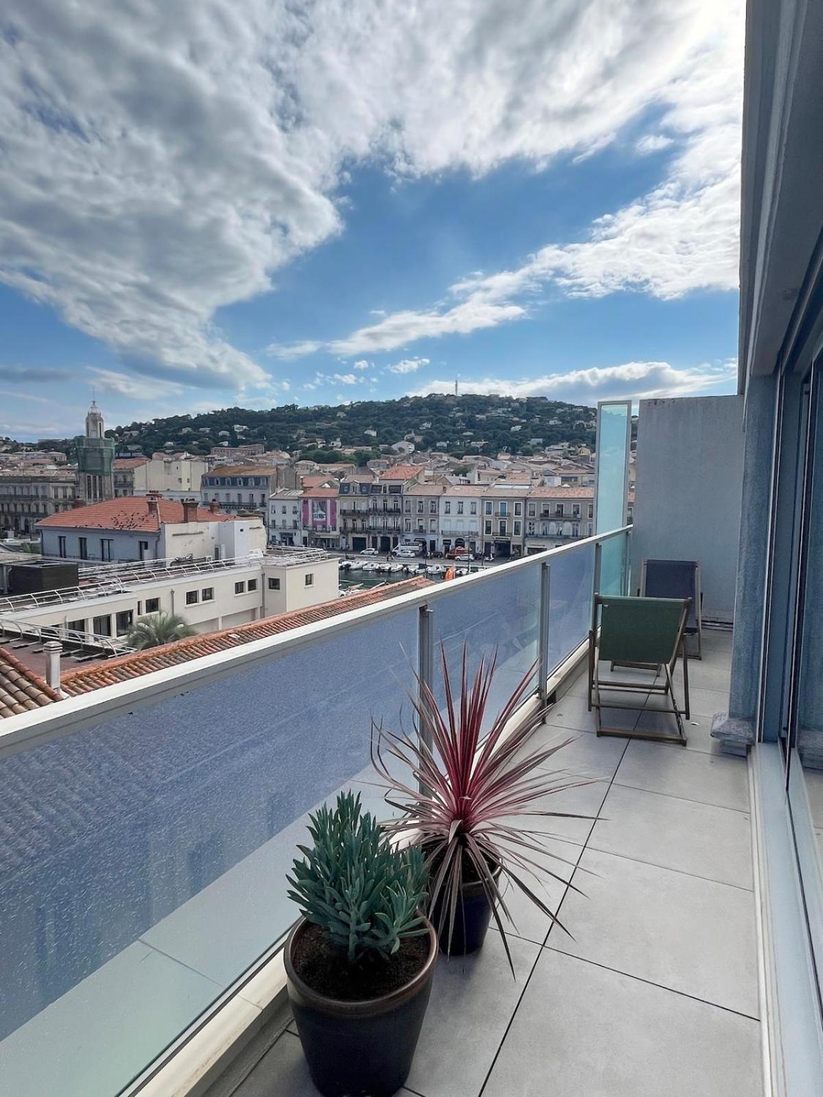 Appartement L'escale Setoise , Terrasse, Vue Mont St Clair